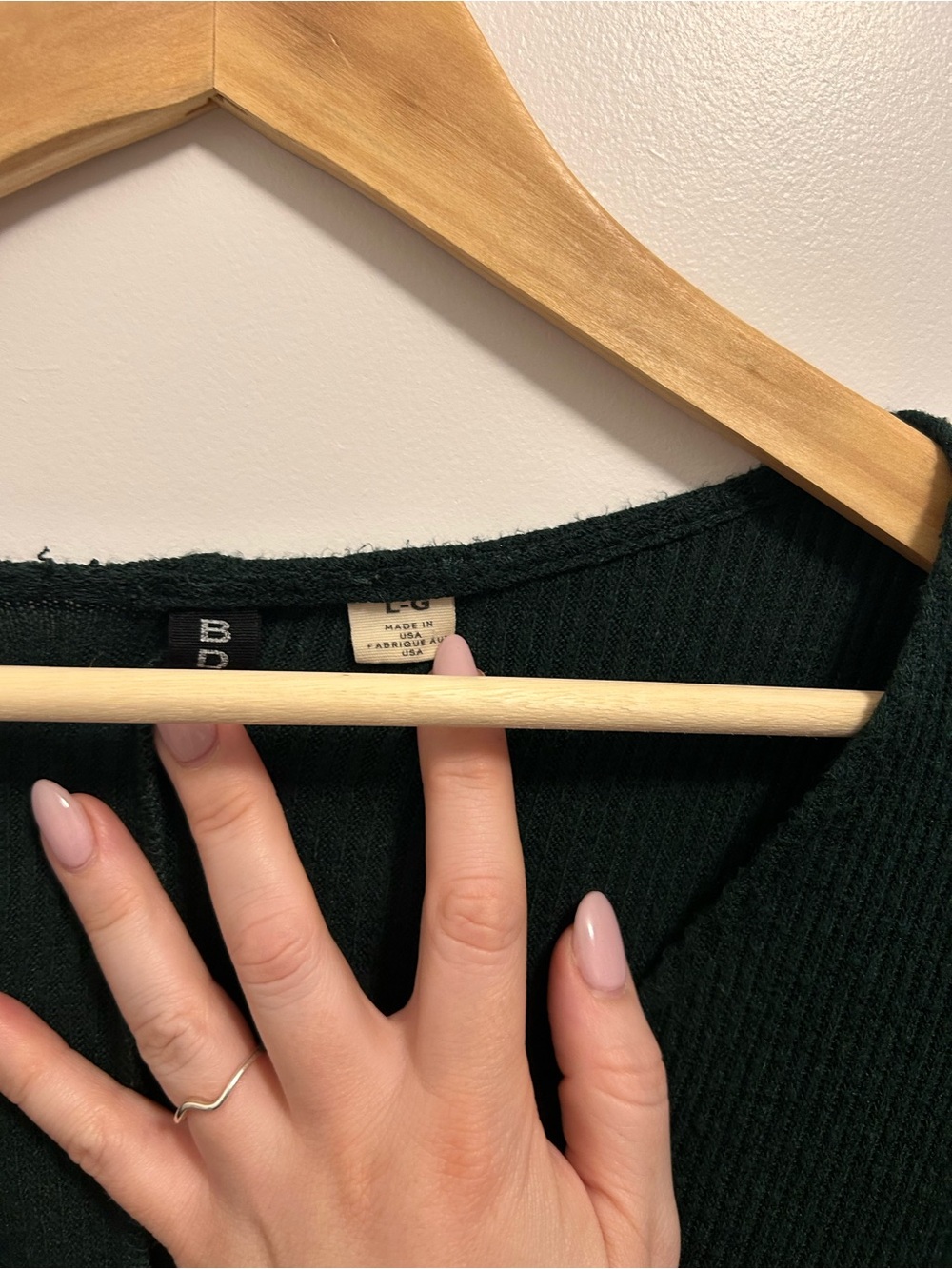 BDG urban outfitters Deep Green V-Neck Ribbed Sweater with Pockets - Picture 2 of 3